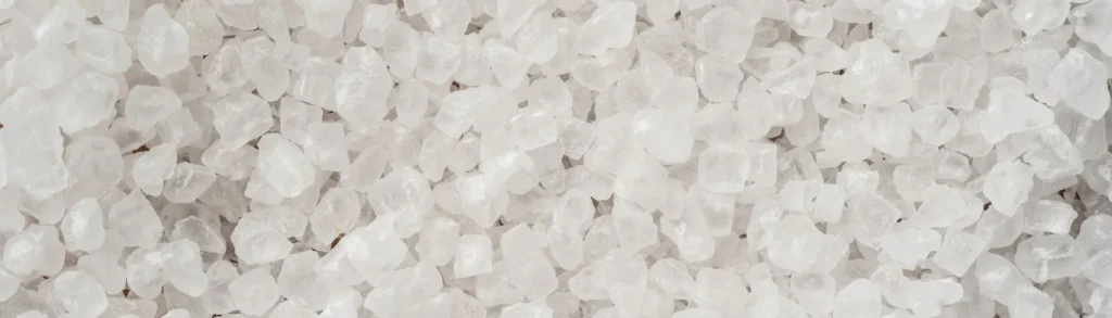 Du sel riche en sodium en gros plan.